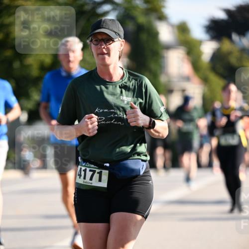 01.09.2024 - BARMER Alsterlauf Dr. Thomas Lammeyer http://msf.ph/oto/6907979 01.09.2024 09:43:02 Laufen 4171 meine-sportfotos.de