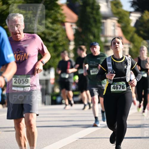 01.09.2024 - BARMER Alsterlauf Dr. Thomas Lammeyer http://msf.ph/oto/6908005 01.09.2024 09:43:03 Laufen 2059, 2059, 4676 meine-sportfotos.de