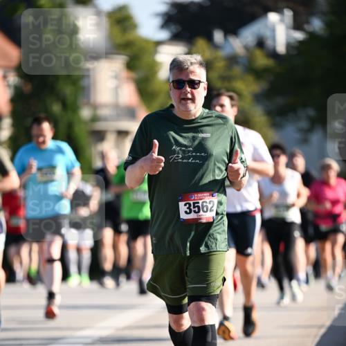 01.09.2024 - BARMER Alsterlauf Dr. Thomas Lammeyer http://msf.ph/oto/6908280 01.09.2024 09:43:17 Laufen 15, 3562 meine-sportfotos.de