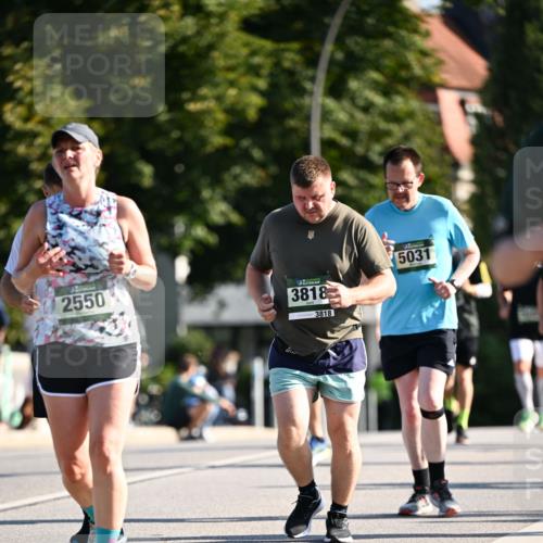 01.09.2024 - BARMER Alsterlauf Dr. Thomas Lammeyer http://msf.ph/oto/6908315 01.09.2024 09:43:18 Laufen 2550, 3818, 3818, 5031 meine-sportfotos.de