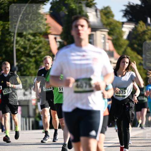 01.09.2024 - BARMER Alsterlauf Dr. Thomas Lammeyer http://msf.ph/oto/6908364 01.09.2024 09:43:21 Laufen 4338, 3520, 51, 375 meine-sportfotos.de