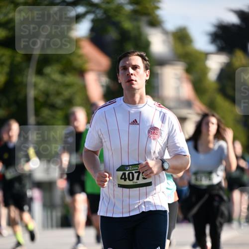 01.09.2024 - BARMER Alsterlauf Dr. Thomas Lammeyer http://msf.ph/oto/6908369 01.09.2024 09:43:21 Laufen 35, 4079 meine-sportfotos.de