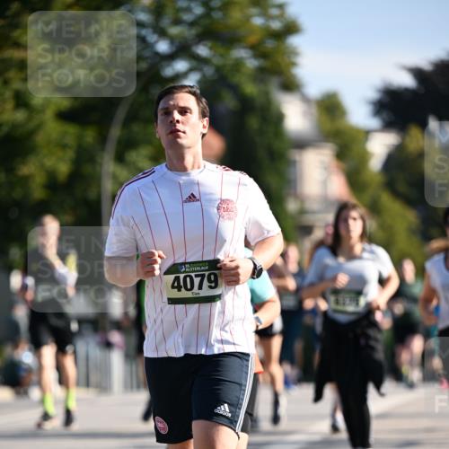 01.09.2024 - BARMER Alsterlauf Dr. Thomas Lammeyer http://msf.ph/oto/6908384 01.09.2024 09:43:21 Laufen 35, 4079, 1889 meine-sportfotos.de