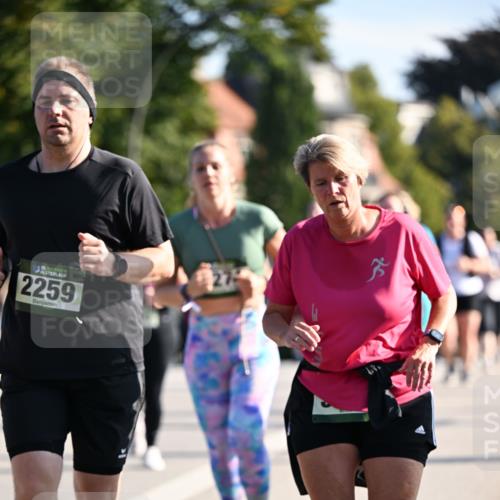 01.09.2024 - BARMER Alsterlauf Dr. Thomas Lammeyer http://msf.ph/oto/6908508 01.09.2024 09:43:27 Laufen 2259 meine-sportfotos.de