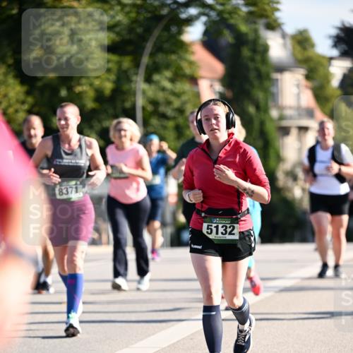 01.09.2024 - BARMER Alsterlauf Dr. Thomas Lammeyer http://msf.ph/oto/6908552 01.09.2024 09:43:29 Laufen 8371, 35, 5132 meine-sportfotos.de