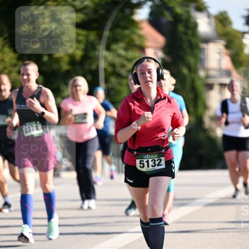 01.09.2024 - BARMER Alsterlauf Dr. Thomas Lammeyer http://msf.ph/oto/6908558 01.09.2024 09:43:29 Laufen 35, 5132 meine-sportfotos.de