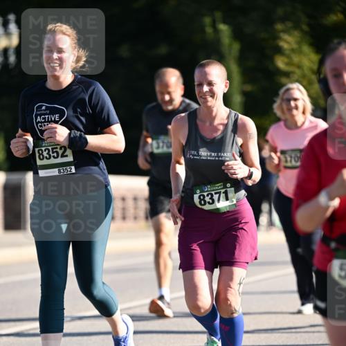 01.09.2024 - BARMER Alsterlauf Dr. Thomas Lammeyer http://msf.ph/oto/6908591 01.09.2024 09:43:31 Laufen 8352, 8352, 1370, 370, 135, 8371, 5 meine-sportfotos.de