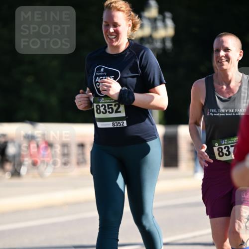 01.09.2024 - BARMER Alsterlauf Dr. Thomas Lammeyer http://msf.ph/oto/6908612 01.09.2024 09:43:31 Laufen 135, 8352, 8352, 35, 837 meine-sportfotos.de