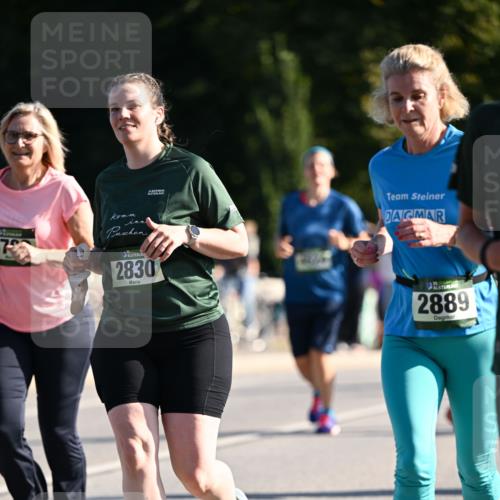 01.09.2024 - BARMER Alsterlauf Dr. Thomas Lammeyer http://msf.ph/oto/6908633 01.09.2024 09:43:33 Laufen 79, 2830, 2889 meine-sportfotos.de
