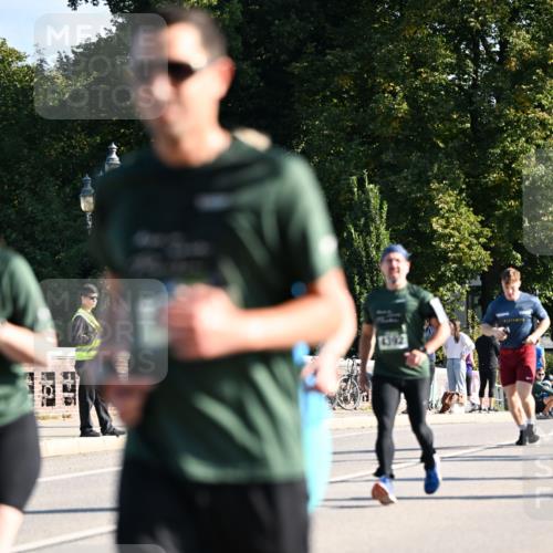 01.09.2024 - BARMER Alsterlauf Dr. Thomas Lammeyer http://msf.ph/oto/6908652 01.09.2024 09:43:34 Laufen  meine-sportfotos.de