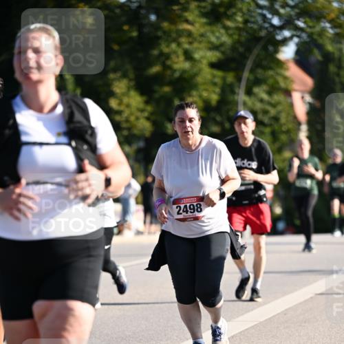 01.09.2024 - BARMER Alsterlauf Dr. Thomas Lammeyer http://msf.ph/oto/6908703 01.09.2024 09:43:36 Laufen 2498 meine-sportfotos.de