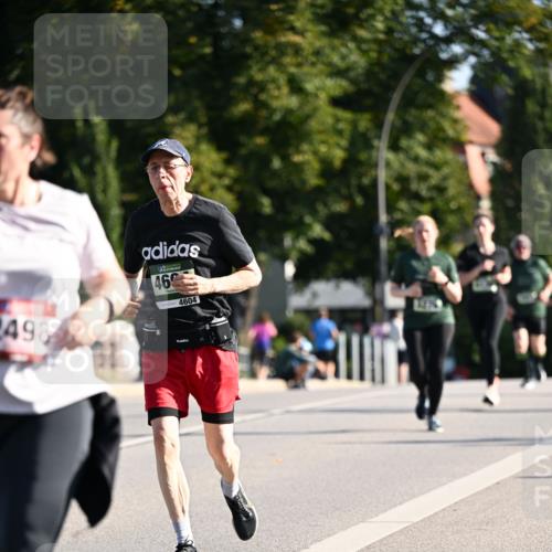 01.09.2024 - BARMER Alsterlauf Dr. Thomas Lammeyer http://msf.ph/oto/6908748 01.09.2024 09:43:38 Laufen 498, 46, 4604, 1274 meine-sportfotos.de