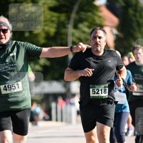 01.09.2024 - BARMER Alsterlauf Dr. Thomas Lammeyer http://msf.ph/oto/6908900 01.09.2024 09:43:48 Laufen 4951, 135, 5218 meine-sportfotos.de