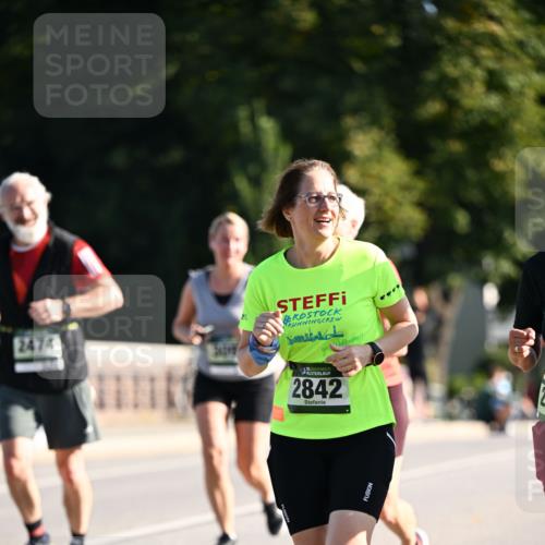 01.09.2024 - BARMER Alsterlauf Dr. Thomas Lammeyer http://msf.ph/oto/6909332 01.09.2024 09:44:05 Laufen 2474, 135, 2842 meine-sportfotos.de