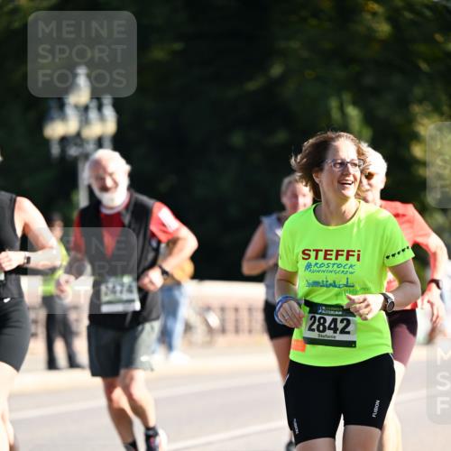 01.09.2024 - BARMER Alsterlauf Dr. Thomas Lammeyer http://msf.ph/oto/6909341 01.09.2024 09:44:05 Laufen 2474, 135, 2842 meine-sportfotos.de