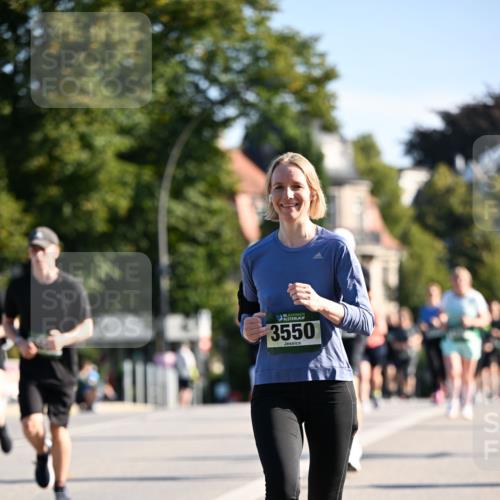 01.09.2024 - BARMER Alsterlauf Dr. Thomas Lammeyer http://msf.ph/oto/6909449 01.09.2024 09:44:10 Laufen 35, 3550 meine-sportfotos.de