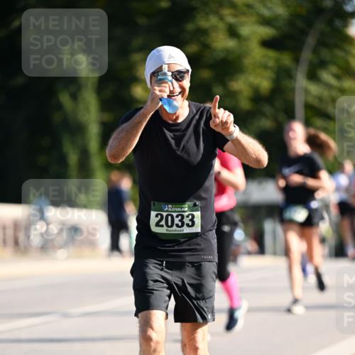 01.09.2024 - BARMER Alsterlauf Dr. Thomas Lammeyer http://msf.ph/oto/6909524 01.09.2024 09:44:13 Laufen 35, 2033 meine-sportfotos.de