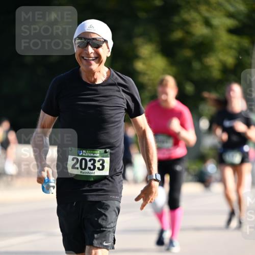 01.09.2024 - BARMER Alsterlauf Dr. Thomas Lammeyer http://msf.ph/oto/6909547 01.09.2024 09:44:14 Laufen 35, 2033 meine-sportfotos.de