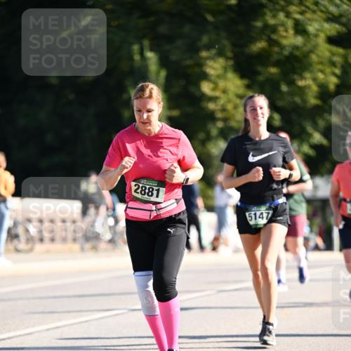 01.09.2024 - BARMER Alsterlauf Dr. Thomas Lammeyer http://msf.ph/oto/6909557 01.09.2024 09:44:15 Laufen 2881, 5147 meine-sportfotos.de