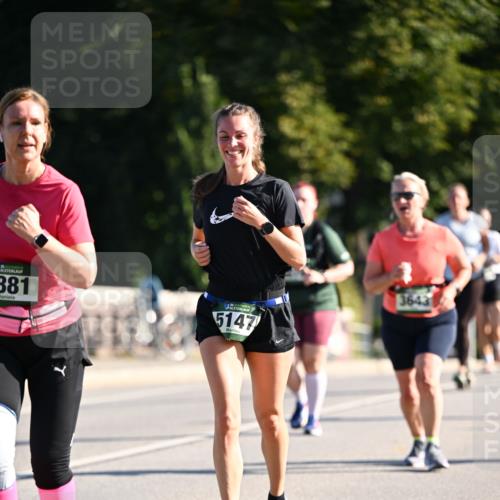 01.09.2024 - BARMER Alsterlauf Dr. Thomas Lammeyer http://msf.ph/oto/6909581 01.09.2024 09:44:16 Laufen 81, 5147, 3643 meine-sportfotos.de
