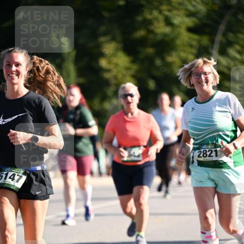 01.09.2024 - BARMER Alsterlauf Dr. Thomas Lammeyer http://msf.ph/oto/6909605 01.09.2024 09:44:17 Laufen 35, 5147, 2821 meine-sportfotos.de