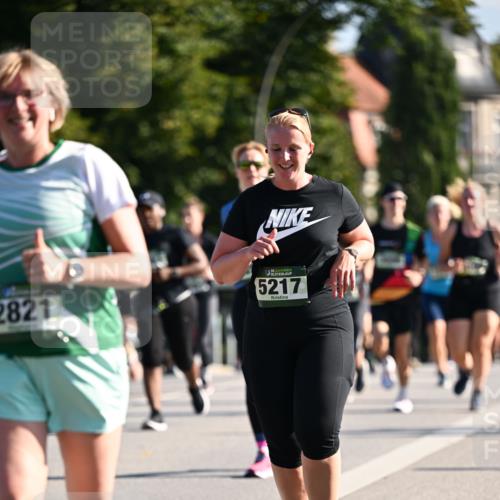 01.09.2024 - BARMER Alsterlauf Dr. Thomas Lammeyer http://msf.ph/oto/6909633 01.09.2024 09:44:18 Laufen 2821, 5217 meine-sportfotos.de