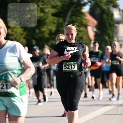 01.09.2024 - BARMER Alsterlauf Dr. Thomas Lammeyer http://msf.ph/oto/6909642 01.09.2024 09:44:19 Laufen 21, 5217 meine-sportfotos.de