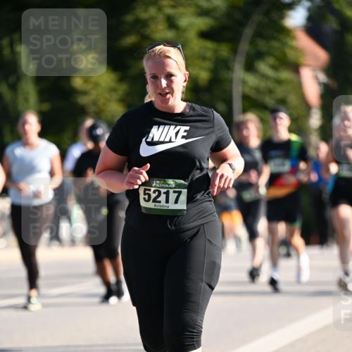 01.09.2024 - BARMER Alsterlauf Dr. Thomas Lammeyer http://msf.ph/oto/6909675 01.09.2024 09:44:19 Laufen 5217 meine-sportfotos.de