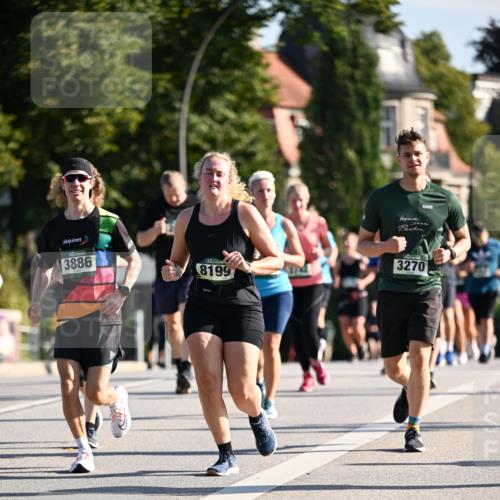 01.09.2024 - BARMER Alsterlauf Dr. Thomas Lammeyer http://msf.ph/oto/6909718 01.09.2024 09:44:21 Laufen 3886, 8199, 3270 meine-sportfotos.de