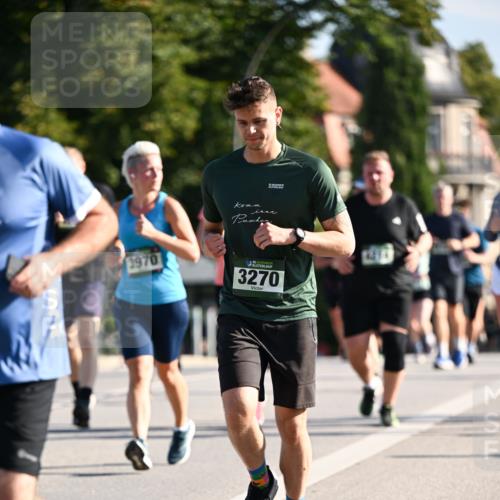 01.09.2024 - BARMER Alsterlauf Dr. Thomas Lammeyer http://msf.ph/oto/6909768 01.09.2024 09:44:23 Laufen 1970, 3270, 1253 meine-sportfotos.de