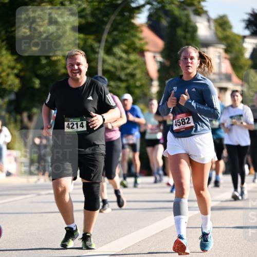01.09.2024 - BARMER Alsterlauf Dr. Thomas Lammeyer http://msf.ph/oto/6909833 01.09.2024 09:44:26 Laufen 4214, 4582 meine-sportfotos.de