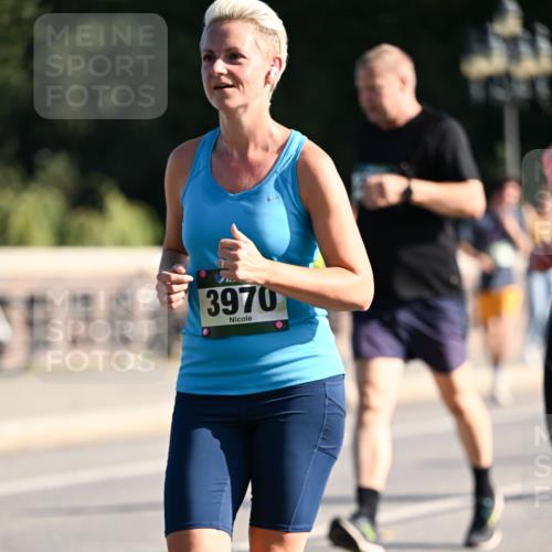 01.09.2024 - BARMER Alsterlauf Dr. Thomas Lammeyer http://msf.ph/oto/6909859 01.09.2024 09:44:27 Laufen 3970 meine-sportfotos.de