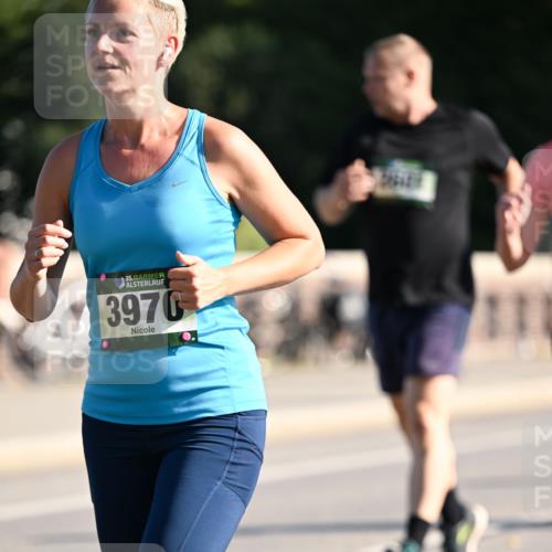 01.09.2024 - BARMER Alsterlauf Dr. Thomas Lammeyer http://msf.ph/oto/6909878 01.09.2024 09:44:27 Laufen 35, 3970 meine-sportfotos.de