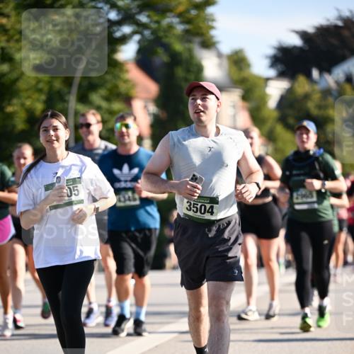 01.09.2024 - BARMER Alsterlauf Dr. Thomas Lammeyer http://msf.ph/oto/6909924 01.09.2024 09:44:30 Laufen 05, 13451, 3504 meine-sportfotos.de