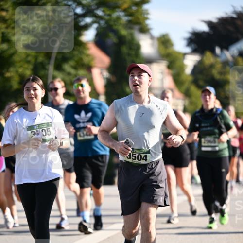 01.09.2024 - BARMER Alsterlauf Dr. Thomas Lammeyer http://msf.ph/oto/6909925 01.09.2024 09:44:31 Laufen 35, 305, 7, 3504 meine-sportfotos.de
