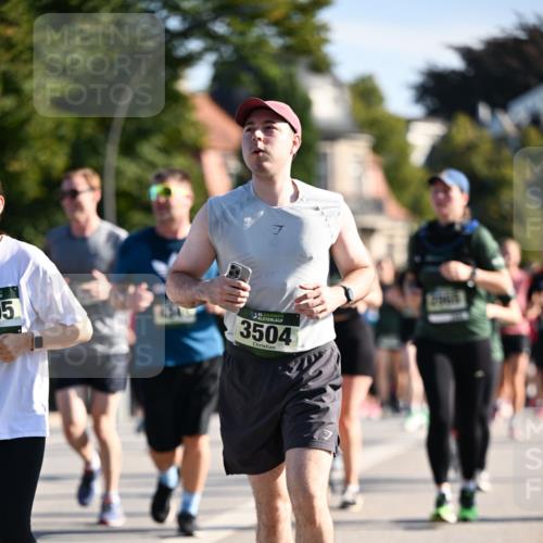 01.09.2024 - BARMER Alsterlauf Dr. Thomas Lammeyer http://msf.ph/oto/6909947 01.09.2024 09:44:31 Laufen 05, 5, 3504 meine-sportfotos.de