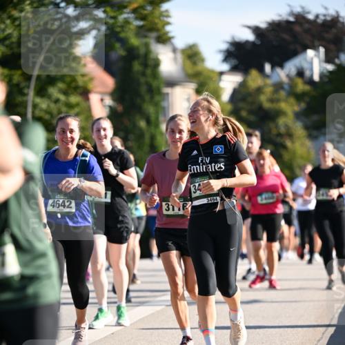 01.09.2024 - BARMER Alsterlauf Dr. Thomas Lammeyer http://msf.ph/oto/6910093 01.09.2024 09:44:36 Laufen 4642, 316, 34, 3494 meine-sportfotos.de