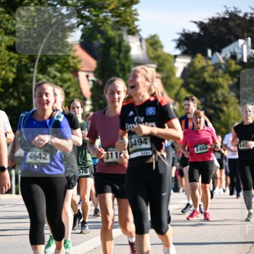 01.09.2024 - BARMER Alsterlauf Dr. Thomas Lammeyer http://msf.ph/oto/6910106 01.09.2024 09:44:37 Laufen 4642, 576, 311, 3494, 2460, 245 meine-sportfotos.de
