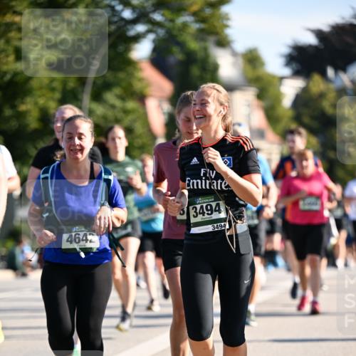 01.09.2024 - BARMER Alsterlauf Dr. Thomas Lammeyer http://msf.ph/oto/6910123 01.09.2024 09:44:38 Laufen 4642, 3494, 3494 meine-sportfotos.de