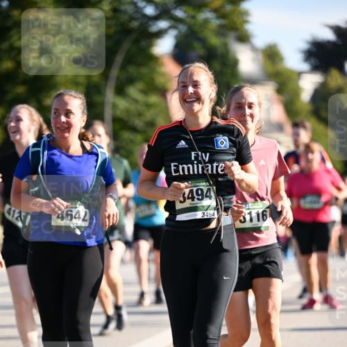 01.09.2024 - BARMER Alsterlauf Dr. Thomas Lammeyer http://msf.ph/oto/6910139 01.09.2024 09:44:38 Laufen 412, 4642, 35, 3494, 3494, 3116 meine-sportfotos.de
