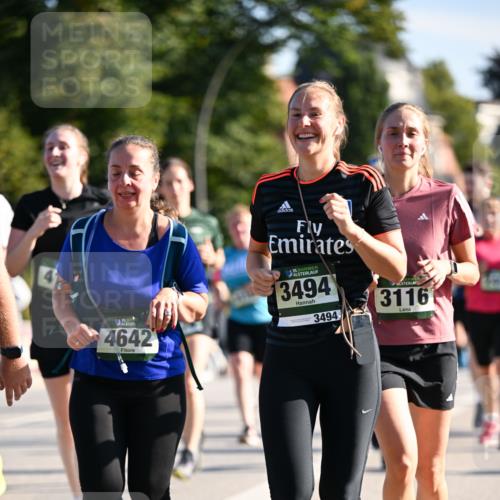01.09.2024 - BARMER Alsterlauf Dr. Thomas Lammeyer http://msf.ph/oto/6910147 01.09.2024 09:44:38 Laufen 4642, 35, 3494, 3494, 3116 meine-sportfotos.de