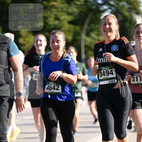 01.09.2024 - BARMER Alsterlauf Dr. Thomas Lammeyer http://msf.ph/oto/6910153 01.09.2024 09:44:38 Laufen 4642, 35, 3494, 3494, 311 meine-sportfotos.de