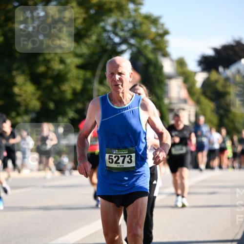 01.09.2024 - BARMER Alsterlauf Dr. Thomas Lammeyer http://msf.ph/oto/6910323 01.09.2024 09:44:46 Laufen 35, 5273 meine-sportfotos.de