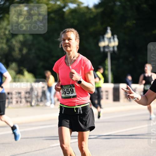 01.09.2024 - BARMER Alsterlauf Dr. Thomas Lammeyer http://msf.ph/oto/6910458 01.09.2024 09:44:50 Laufen 135, 3659 meine-sportfotos.de