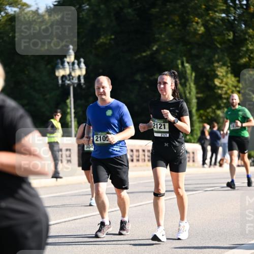 01.09.2024 - BARMER Alsterlauf Dr. Thomas Lammeyer http://msf.ph/oto/6910479 01.09.2024 09:44:51 Laufen 304, 210, 2121, 2121, 838 meine-sportfotos.de