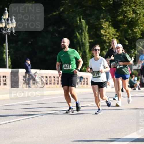 01.09.2024 - BARMER Alsterlauf Dr. Thomas Lammeyer http://msf.ph/oto/6910524 01.09.2024 09:44:53 Laufen 2838, 2839, 30, 2154 meine-sportfotos.de