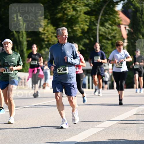 01.09.2024 - BARMER Alsterlauf Dr. Thomas Lammeyer http://msf.ph/oto/6910581 01.09.2024 09:44:55 Laufen 2154, 2065 meine-sportfotos.de