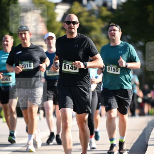 01.09.2024 - BARMER Alsterlauf Dr. Thomas Lammeyer http://msf.ph/oto/6910729 01.09.2024 09:45:01 Laufen 4063, 3910, 5, 8149, 8150 meine-sportfotos.de