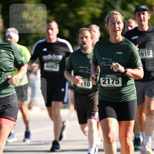01.09.2024 - BARMER Alsterlauf Dr. Thomas Lammeyer http://msf.ph/oto/6910780 01.09.2024 09:45:02 Laufen 35, 110, 35, 2175, 1910 meine-sportfotos.de