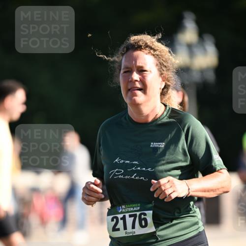 01.09.2024 - BARMER Alsterlauf Dr. Thomas Lammeyer http://msf.ph/oto/6910803 01.09.2024 09:45:04 Laufen 35, 2176, 35 meine-sportfotos.de